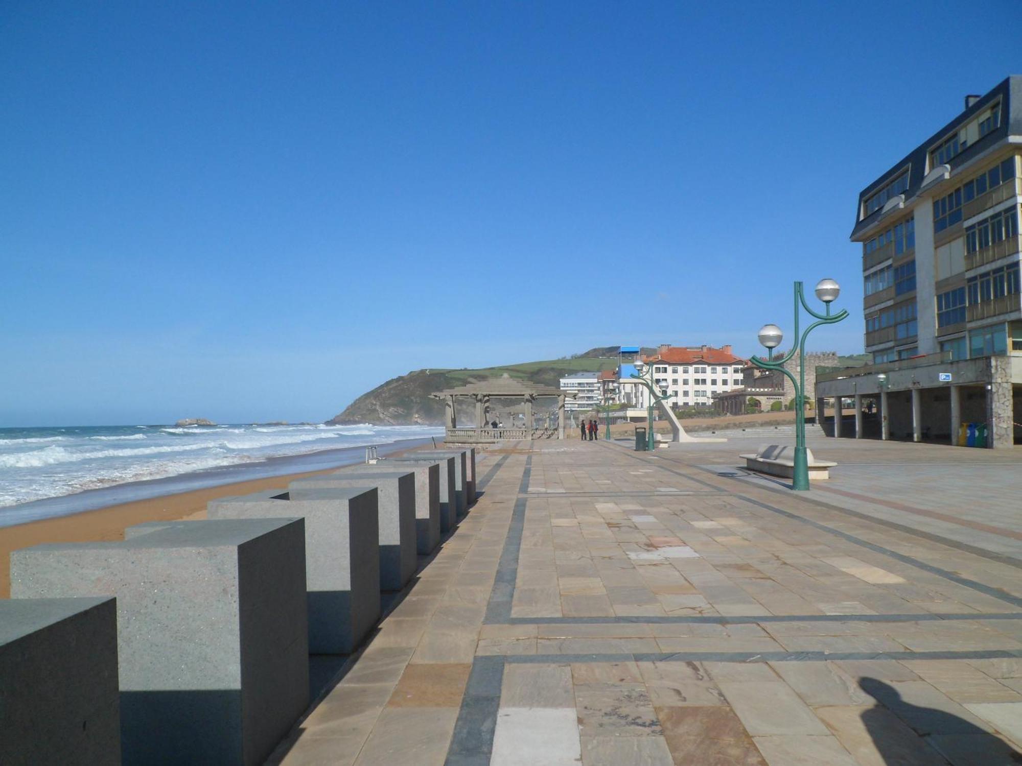 Pension Ipar Zarautz Exteriör bild