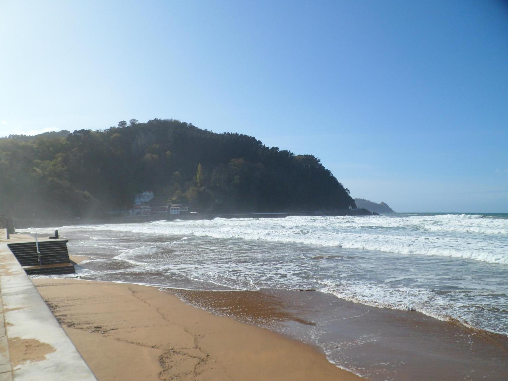 Pension Ipar Zarautz Exteriör bild