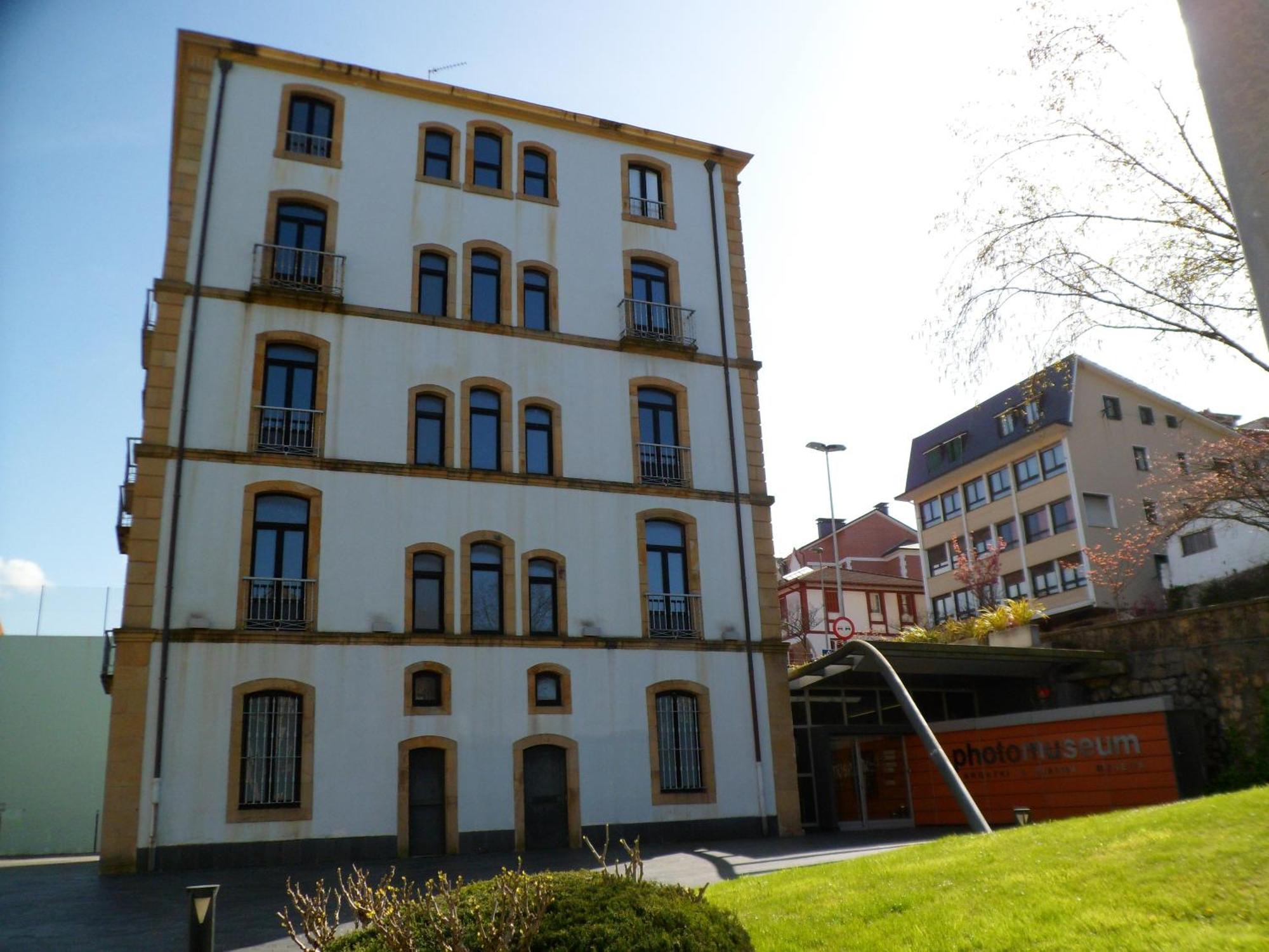 Pension Ipar Zarautz Exteriör bild